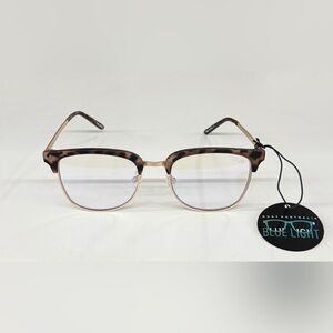 QUAY AUSTRALIA Evasive Sunglasses Tort blue light NWT/ CASE